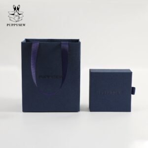 Low MOQ 50Pcs Custom Logo black Paper Shopping Bag Halloween