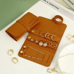 Low MOQ 10Pcs Custom Logo Microfiber Jewelry Roll for Rings, Bracelets, Necklaces